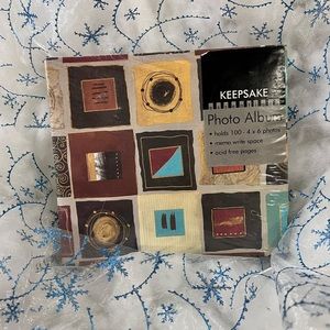 Keepsake Essentials Photo Album Holds 100 - 4x6 Photos Acid Free